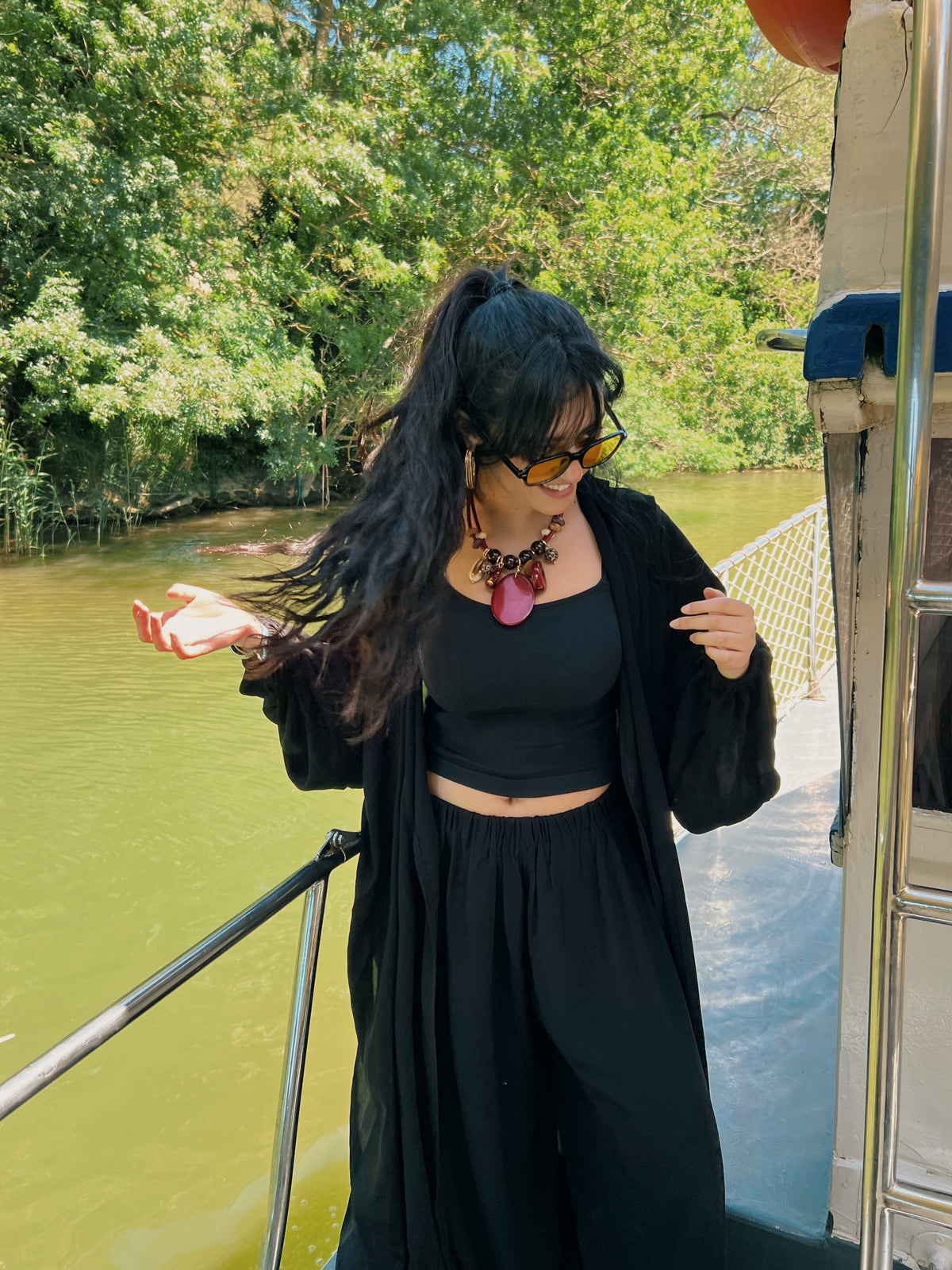 Black flowy set